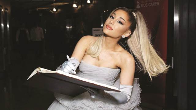 Ariana Grande fará show virtual em jornada musical do game “Fortnite”