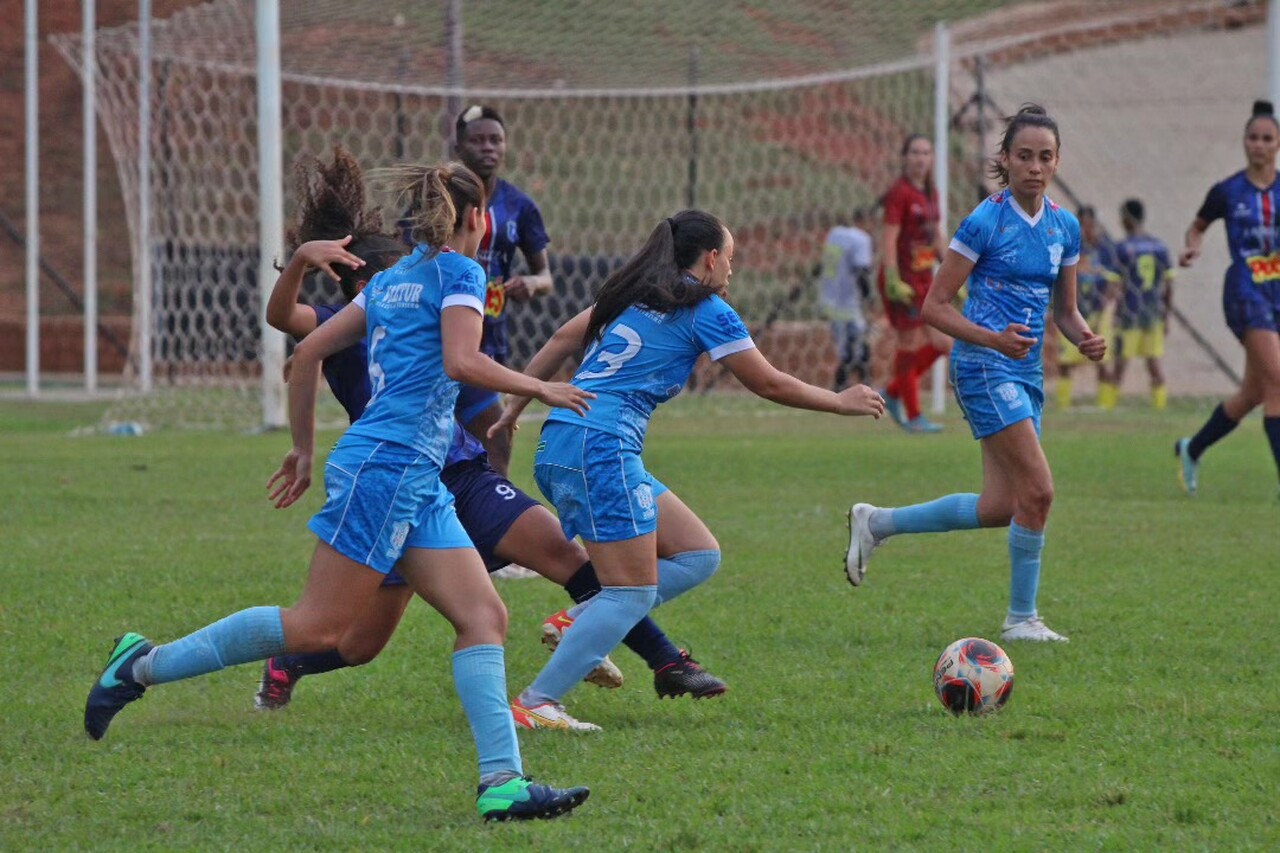 Estreia Feminina: Marília Atlético Clube Arrasa com Vitória de 5 a 0 no Campeonato  Paulista Feminino - O Mariliense